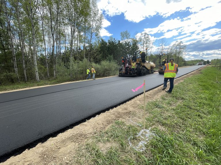 Tyre Derived Aggregate and SmartMIX Pave Michigan Road